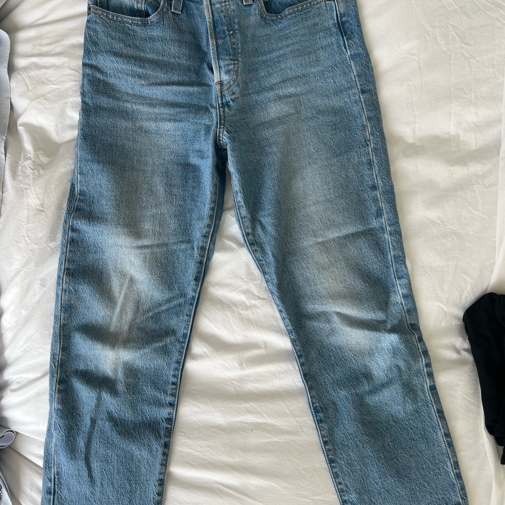 Levi’s Wedgie Straight Light Wash 26x26